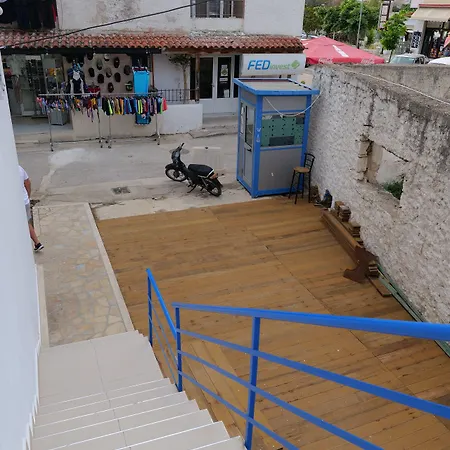 Mema Szálloda Himara